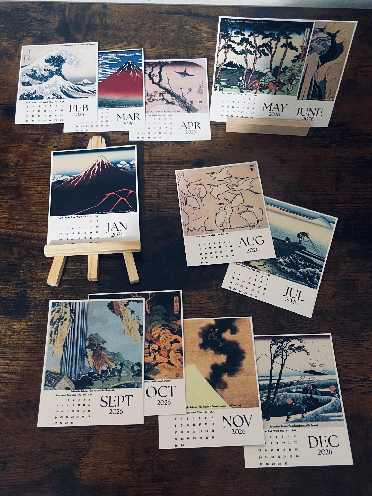 Katsushika Hokusai 2026 Desk Calendar with Stand (Japanese  Famous Art Calendar)