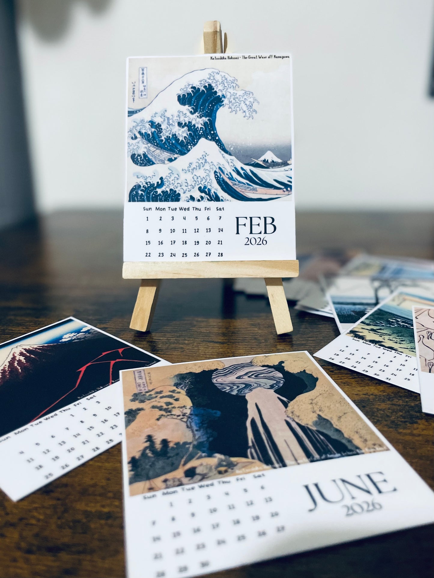 Katsushika Hokusai 2026 Desk Calendar with Stand (Japanese  Famous Art Calendar)